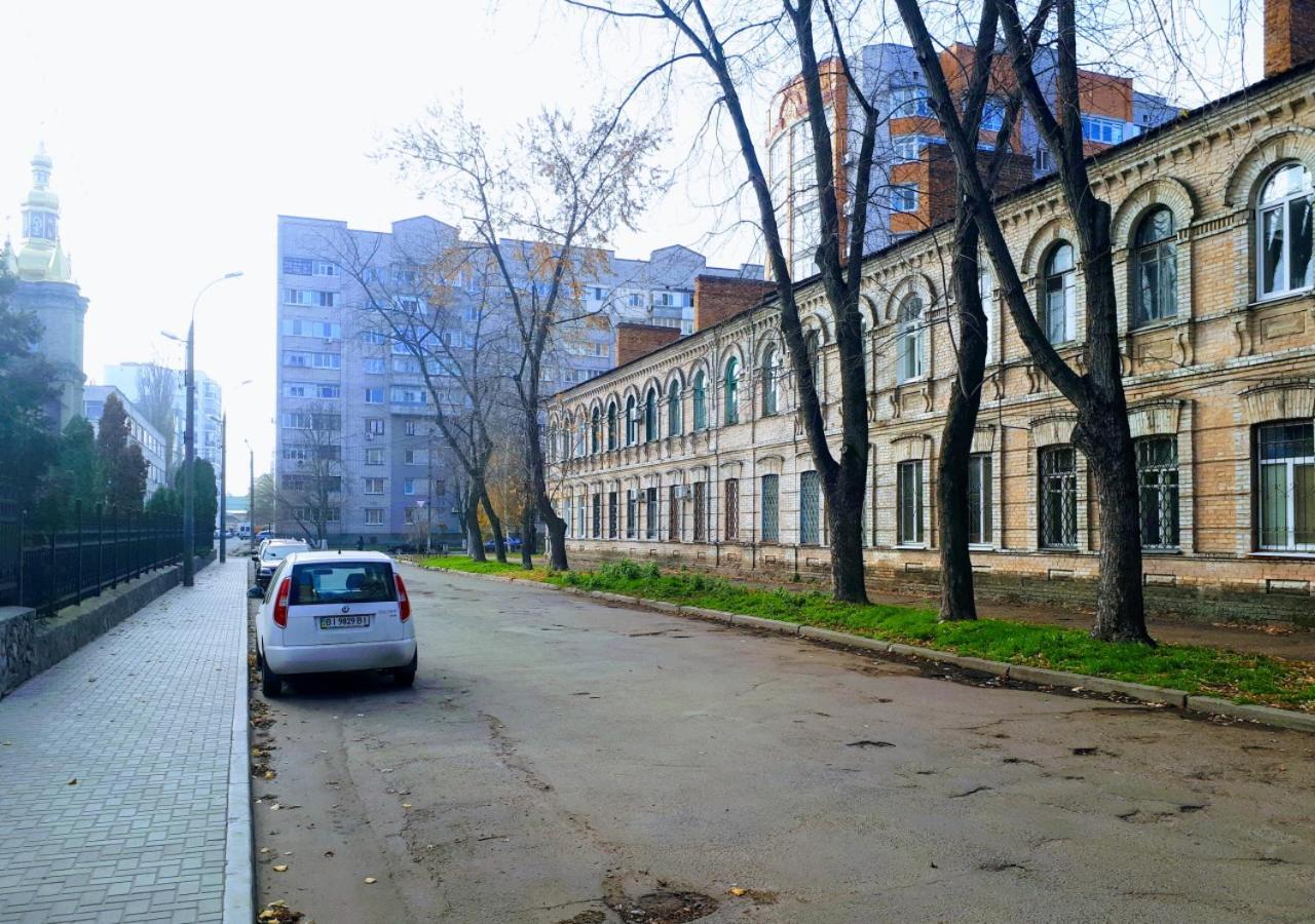 Viva Olive - Студия Со Спальней В Центре كريمنشوك المظهر الخارجي الصورة